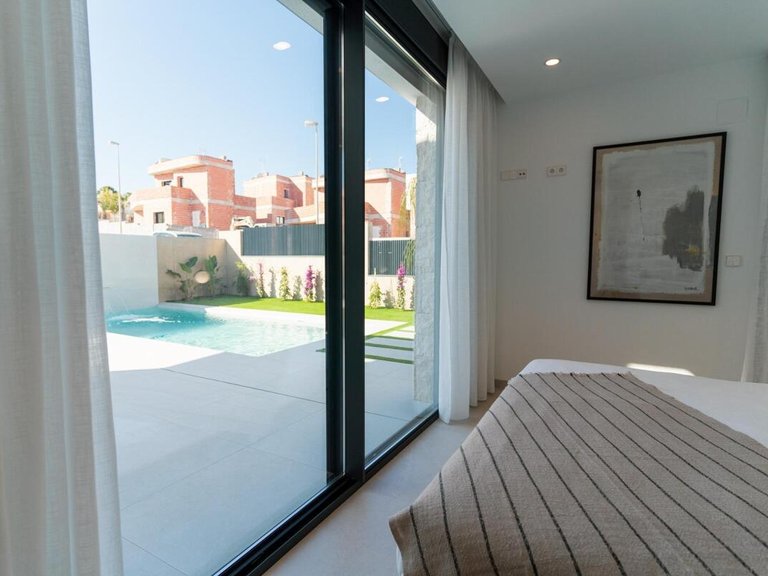 Villa for Sale in Rojales, Alicante 11