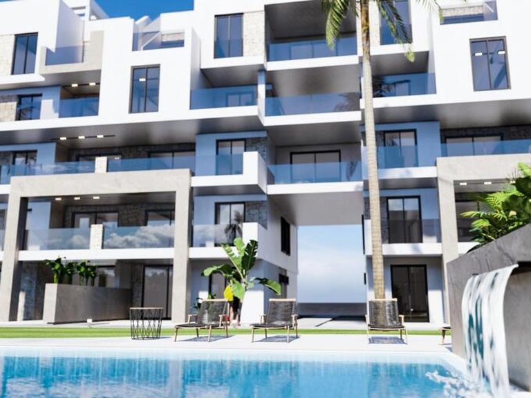 Apartment for Sale in Guardamar Del Segura, Alicante 1