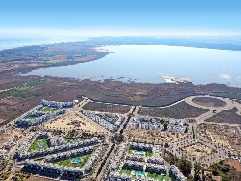 Apartment for Sale in Guardamar Del Segura, Alicante 3