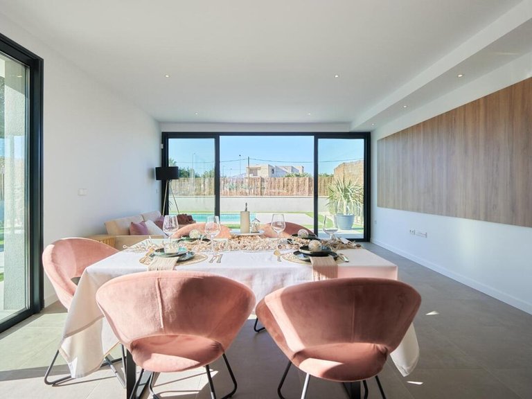 Villa for Sale in Sant Joan D'alacant, Alicante 25