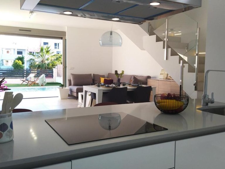 Villa for Sale in Dehesa De Campoamor, Alicante 4