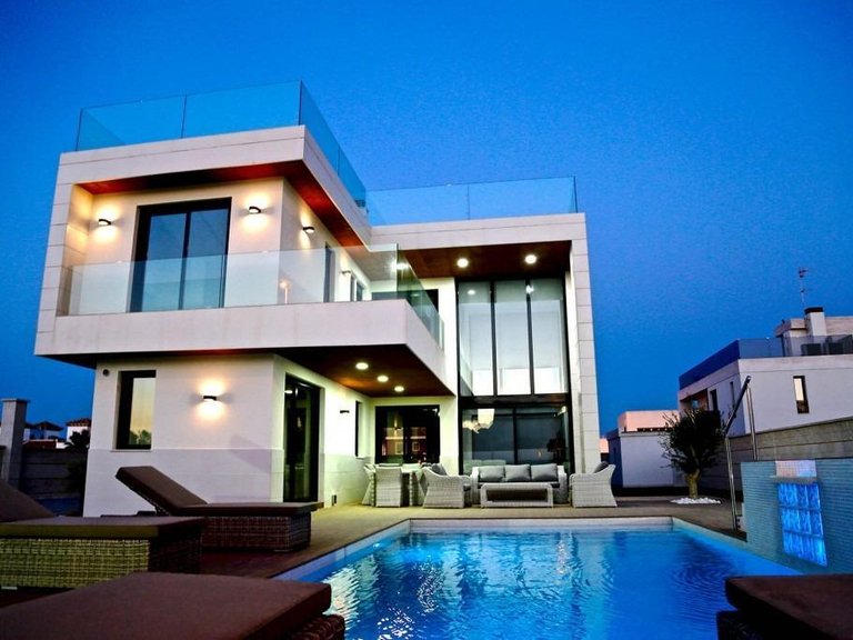 Villa for Sale in Dehesa De Campoamor, Alicante 18