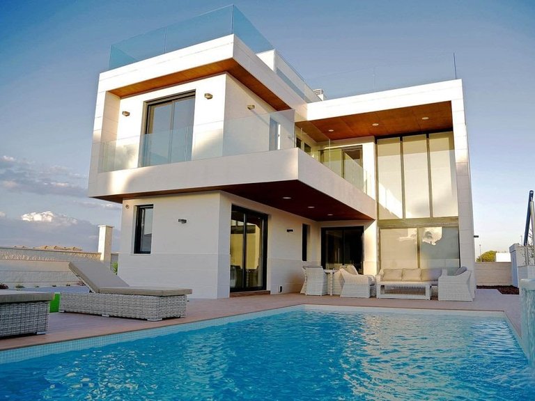 Villa for Sale in Dehesa De Campoamor, Alicante 2