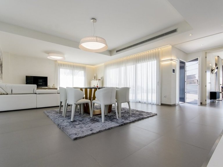 Villa for Sale in Dehesa De Campoamor, Alicante 26