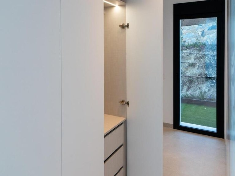 Villa for Sale in Villamartin, Alicante 11