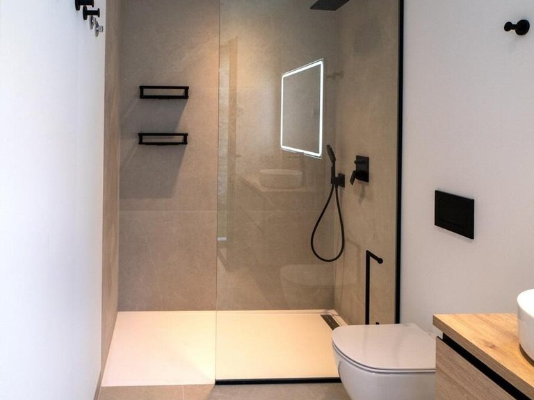 Villa for Sale in Villamartin, Alicante 13