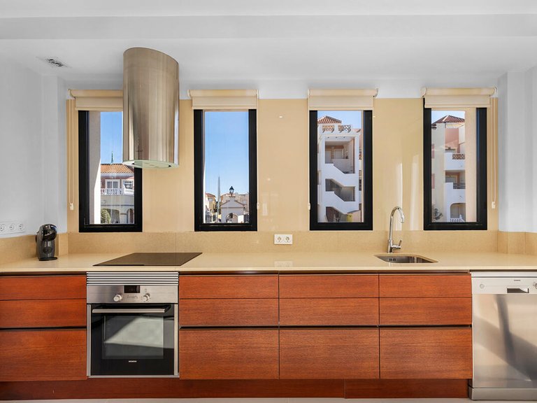 Villa for Sale in Alicante, Alicante 15