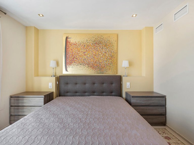 Villa for Sale in Alicante, Alicante 19