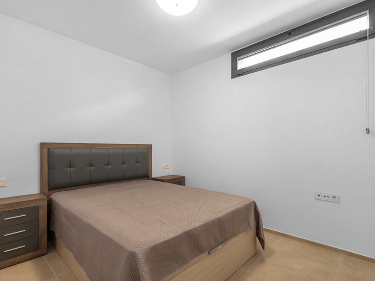 Villa for Sale in Alicante, Alicante 44