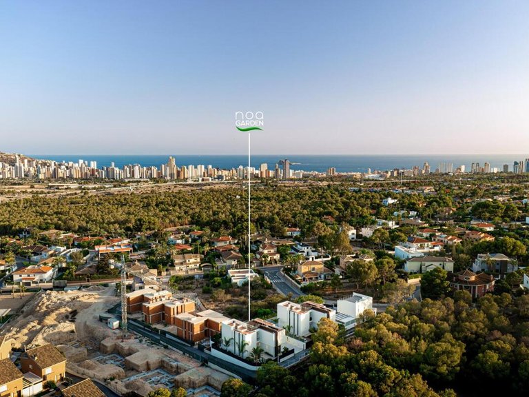 Villa for Sale in La Nucia, Alicante 3