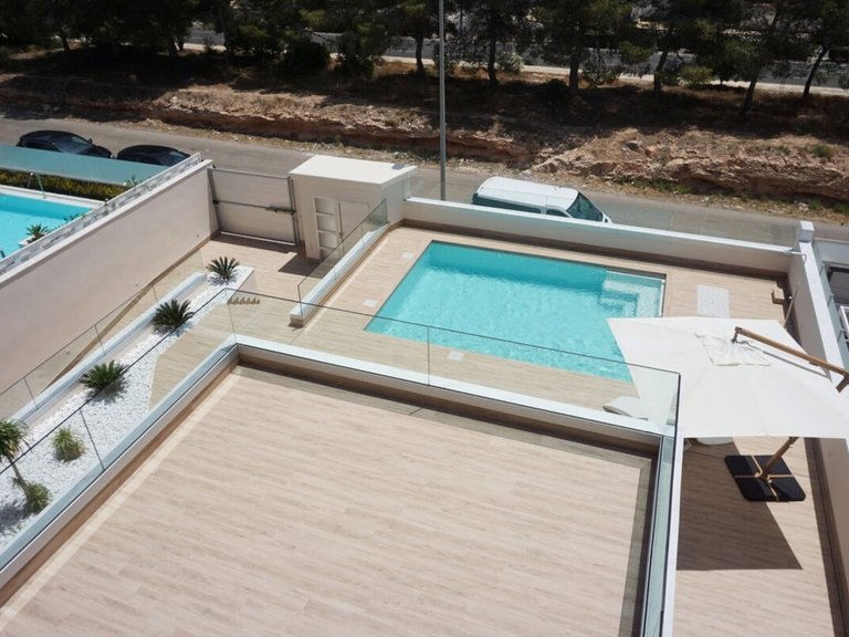 Villa for Sale in Dehesa De Campoamor, Alicante 11