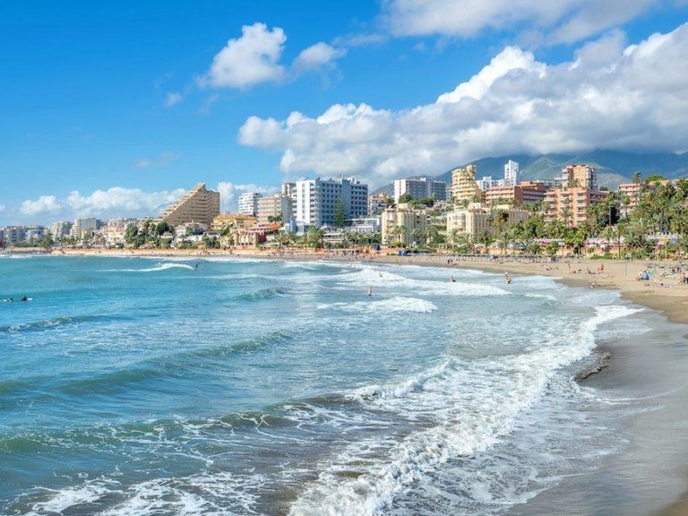 Apartment for Sale in Benalmádena, Malaga 9