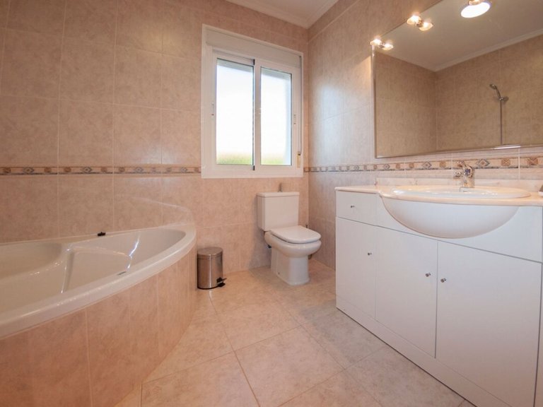 Villa for Sale in Rojales, Alicante 10