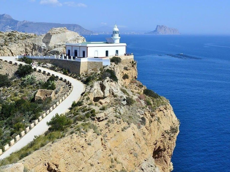 Villa for Sale in L'alfàs Del Pi, Alicante 13