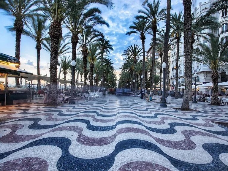 Apartment for Sale in Alicante, Alicante 15