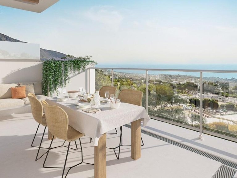Apartment for Sale in Benalmádena, Malaga 25