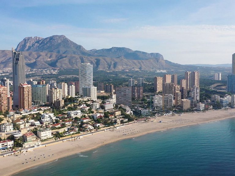 Apartment for Sale in Benidorm, Alicante 31