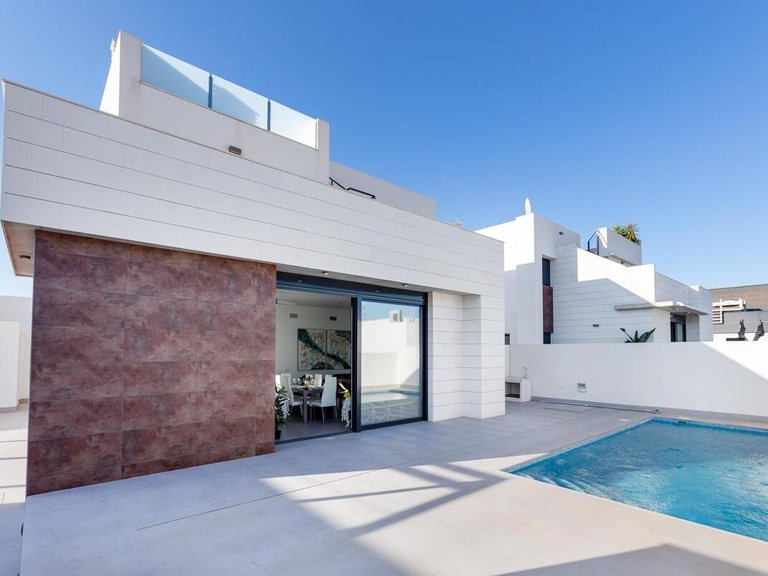 Villa for Sale in Pilar De La Horadada, Alicante 11