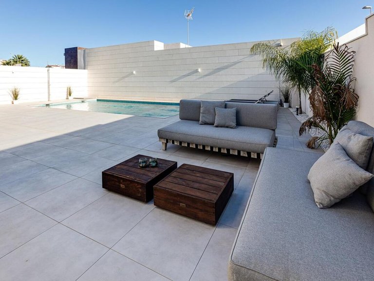 Villa for Sale in Pilar De La Horadada, Alicante 7