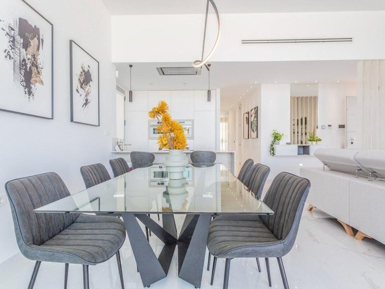 Villa for Sale in Torrevieja, Alicante 16