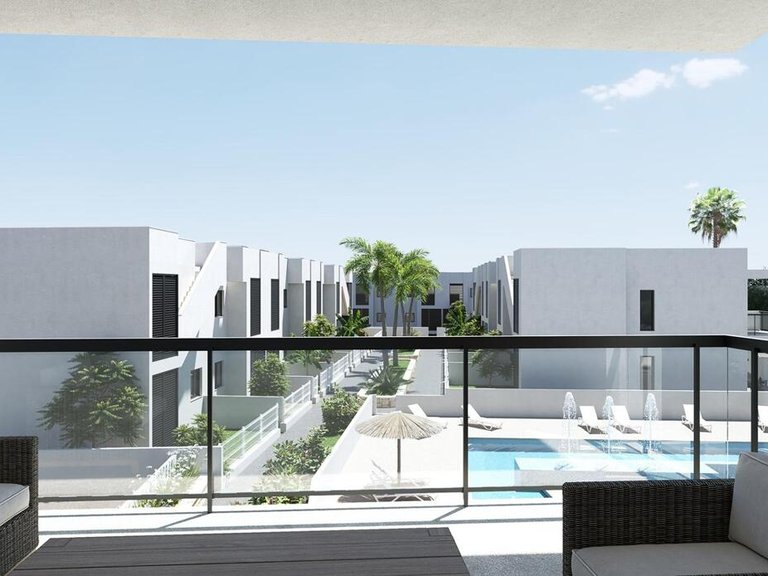 Villa for Sale in Pilar De La Horadada, Alicante 3
