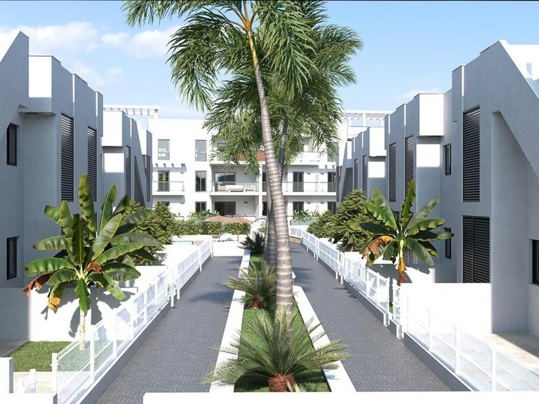 Villa for Sale in Pilar De La Horadada, Alicante 5