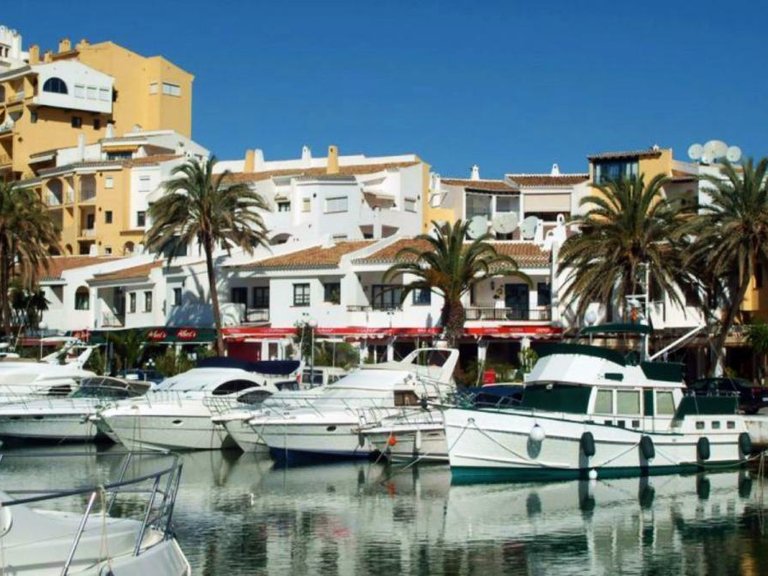 Apartment for Sale in Marbella, Malaga 5