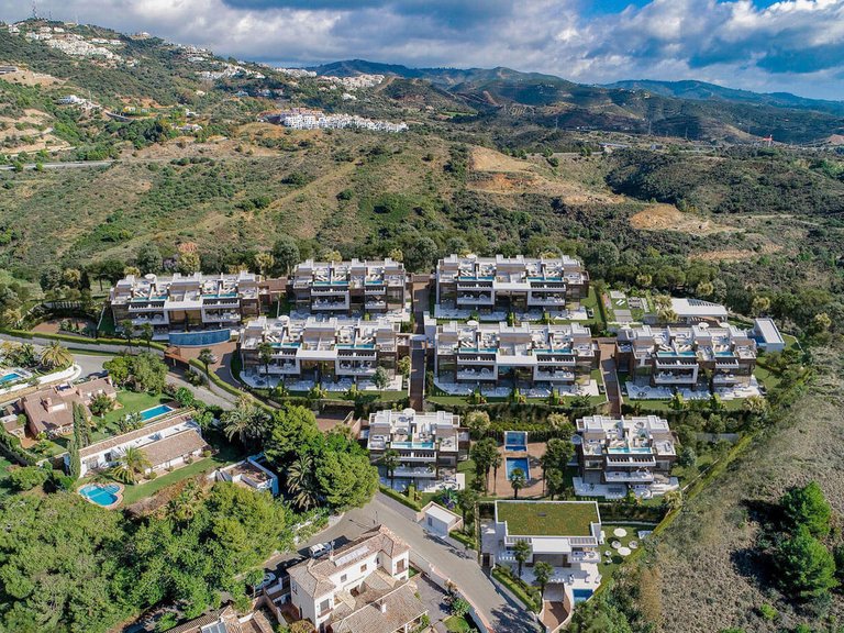 Villa for Sale in Marbella, Malaga 16