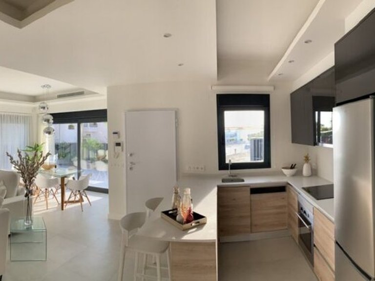 Villa for Sale in Daya Nueva, Alicante 2