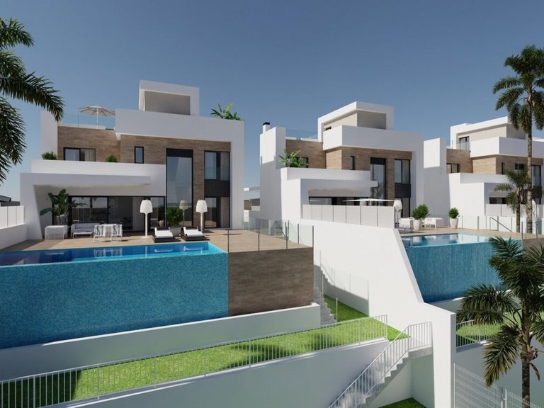 Villa for Sale in Finestrat, Alicante 3