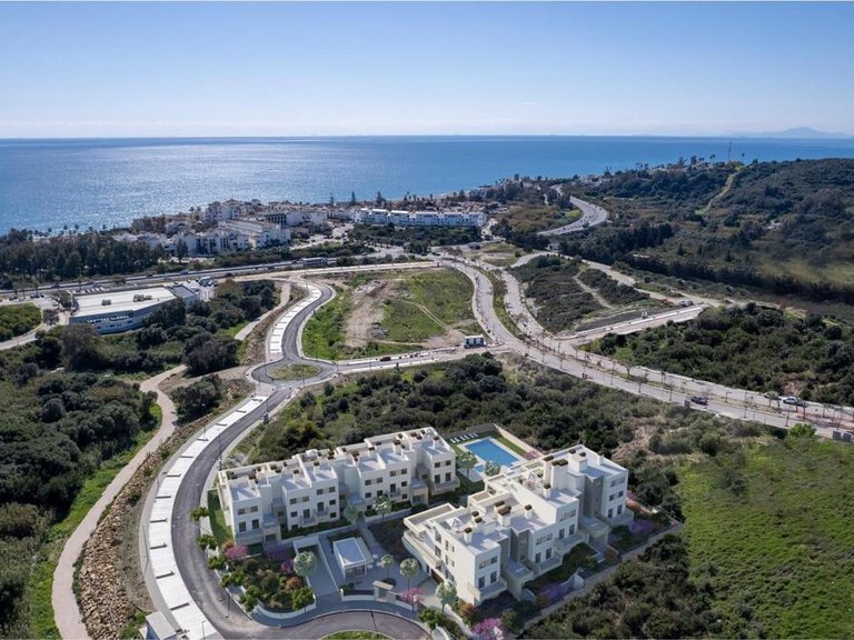 Apartment for Sale in Estepona, Malaga 1
