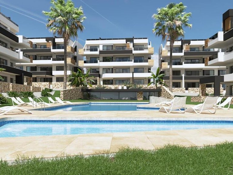 Apartment for Sale in Dehesa De Campoamor, Alicante 1