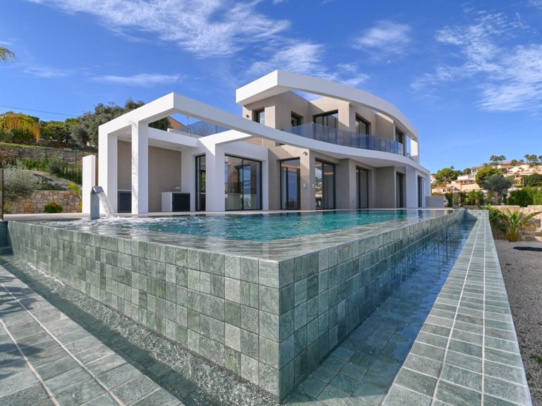 Villa for Sale in Costa Blanca Benissa, Alicante 1