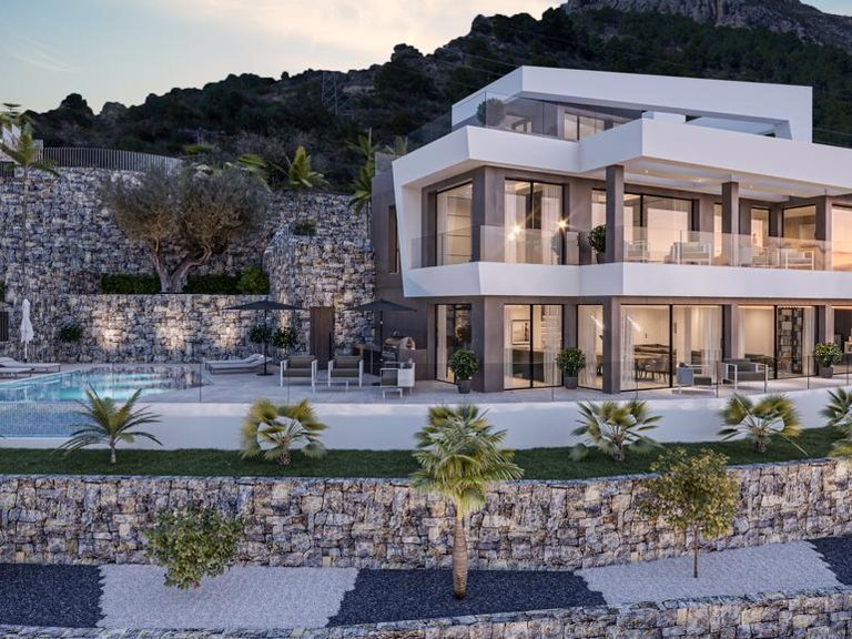 Villa for Sale in Costa Blanca Calpe, Alicante 1