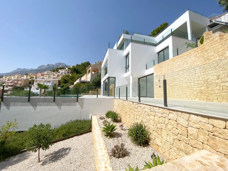 Villa for Sale in Costa Blanca Altea, Alicante 41