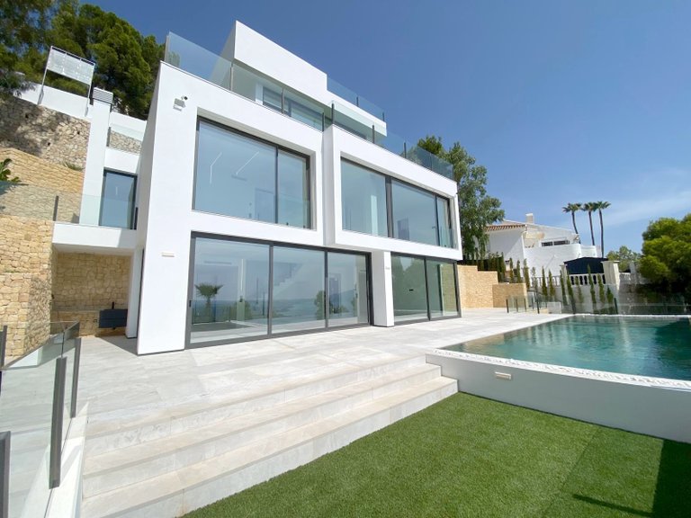 Villa for Sale in Costa Blanca Altea, Alicante 1