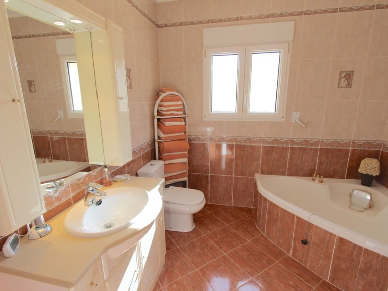 Villa for Sale in Costa Blanca Benissa, Alicante 37