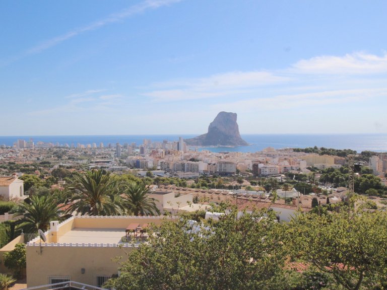 Villa for Sale in Costa Blanca Calpe, Alicante 2