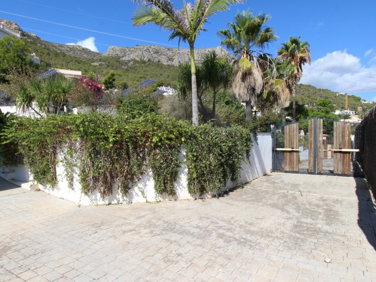 Villa for Sale in Costa Blanca Calpe, Alicante 39