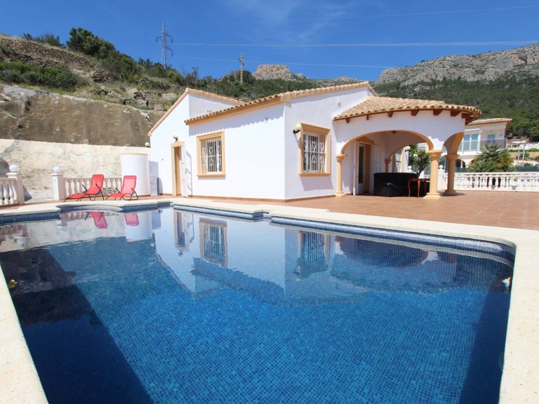 Villa for Sale in Costa Blanca Calpe, Alicante 1