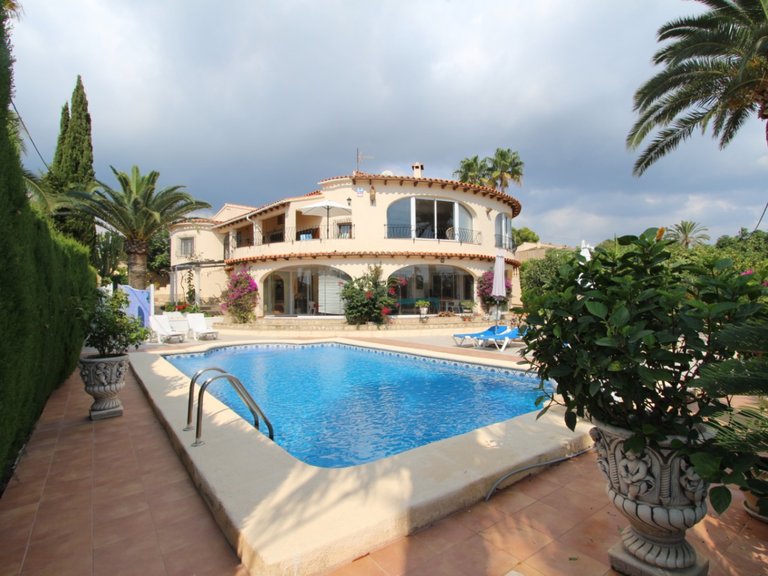 Villa for Sale in Costa Blanca Calpe, Alicante 1