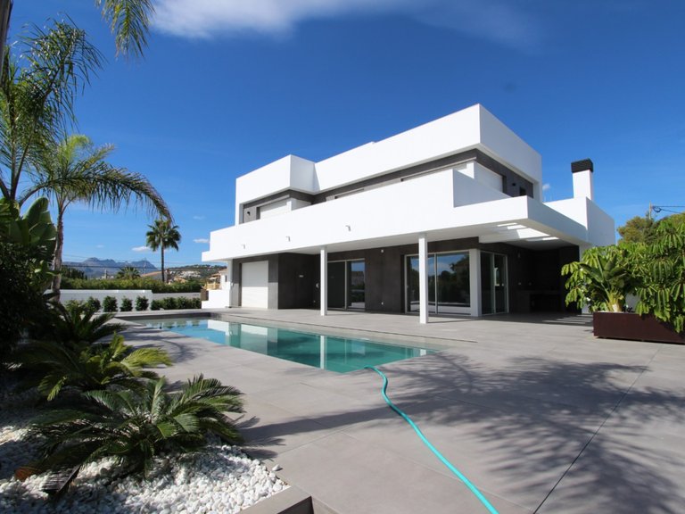 Villa for Sale in Costa Blanca Teulada, Alicante 1