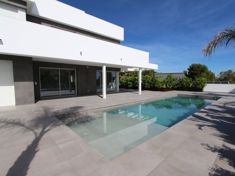 Villa for Sale in Costa Blanca Teulada, Alicante 2