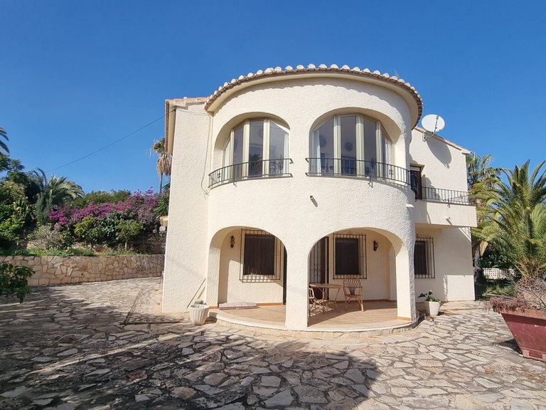 Villa for Sale in Costa Blanca Calpe, Alicante 2