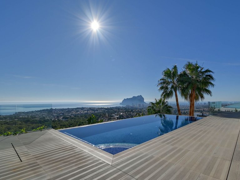 Villa for Sale in Costa Blanca Benissa, Alicante 2