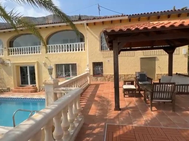 Villa for Sale in Costa Blanca Calpe, Alicante 4