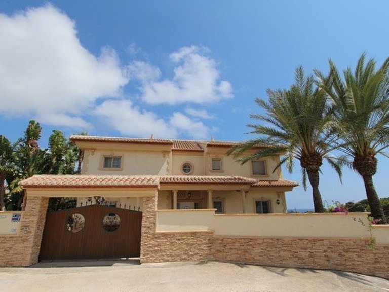 Villa for Sale in Costa Blanca Benissa, Alicante 1
