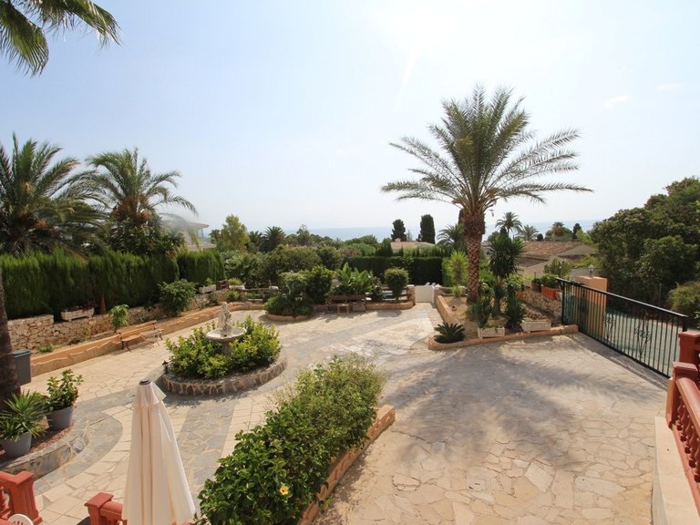Villa for Sale in Costa Blanca Calpe, Alicante 9