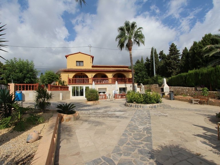 Villa for Sale in Costa Blanca Calpe, Alicante 32