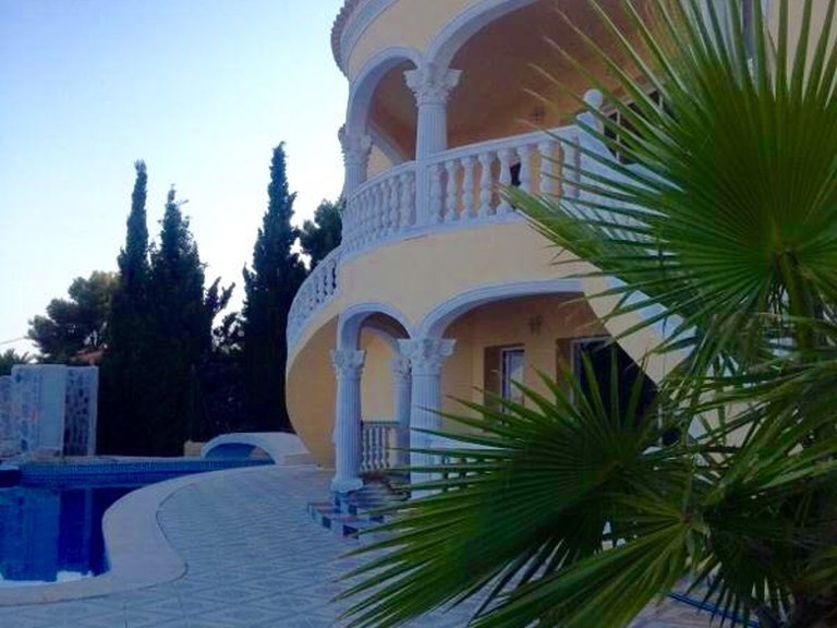 Villa for Sale in Costa Blanca Calpe, Alicante 9